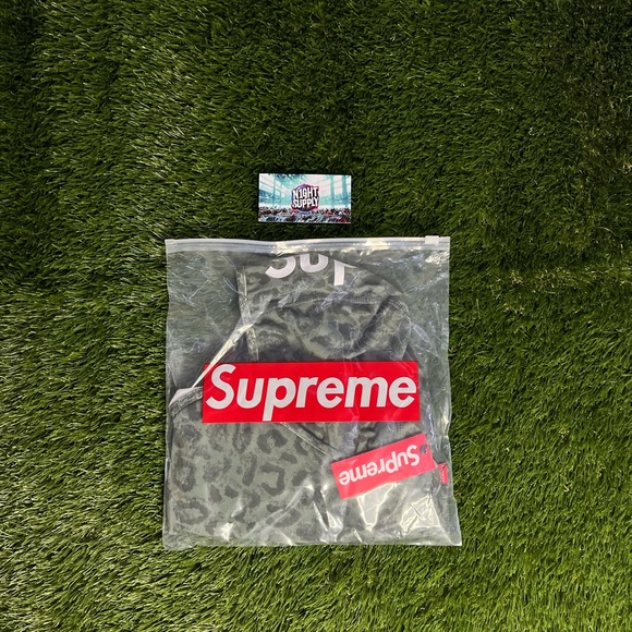 Supreme Leopard Print Balaclava Ski Mask - Picture 4 of 4